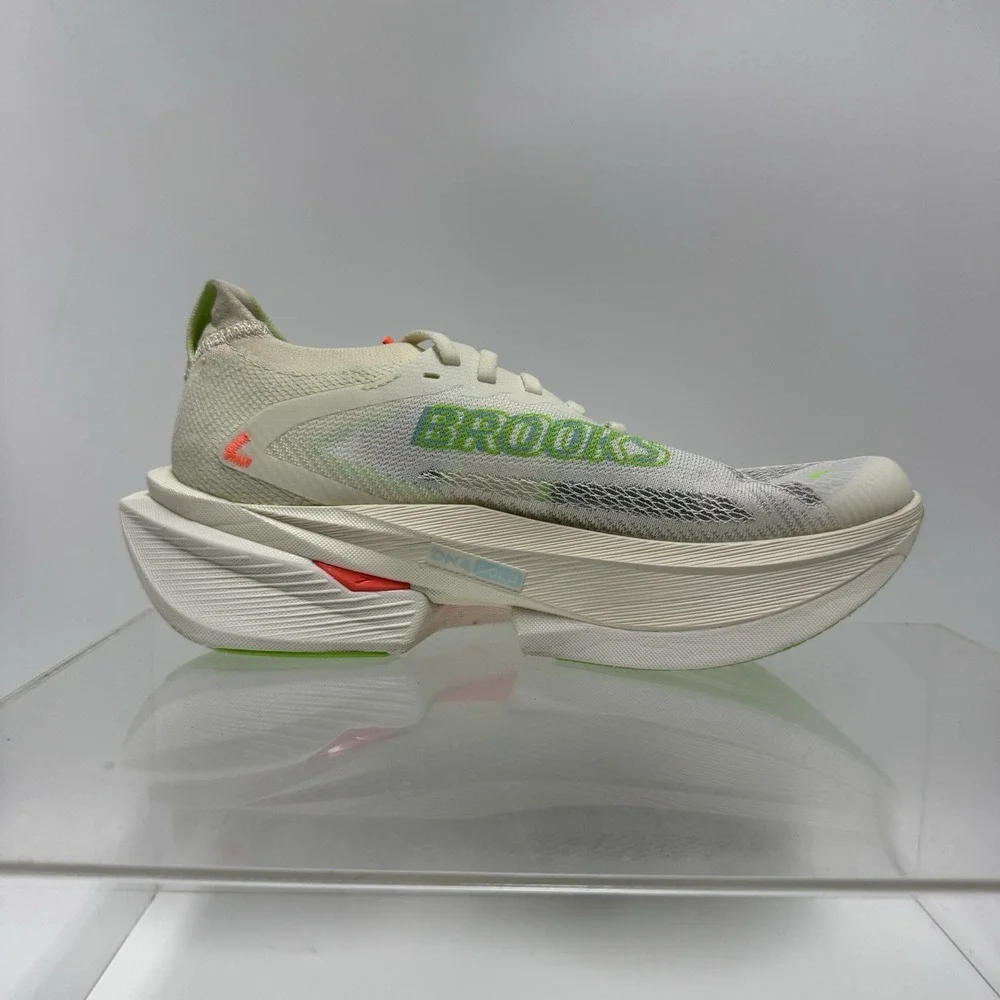 Brooks Hyperion Max 3 Sneakers Running Shoe 1104671D182 Coconut Men's Size 8